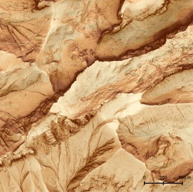 A wetness index and the total insolation in June are here computed at the highest resolution of the DEM (0.5m).